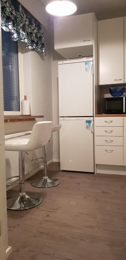 Studio Near City - Puinnintie Pori Esterno foto
